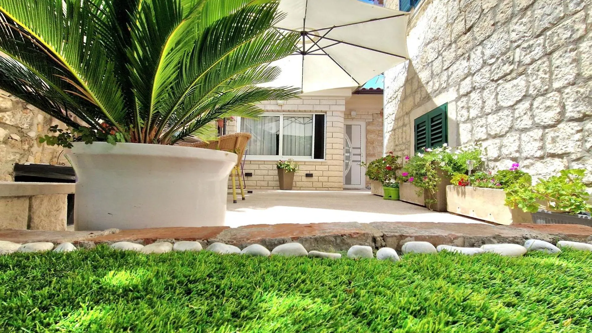 اتصالات Apartment And Room Nona Stella 