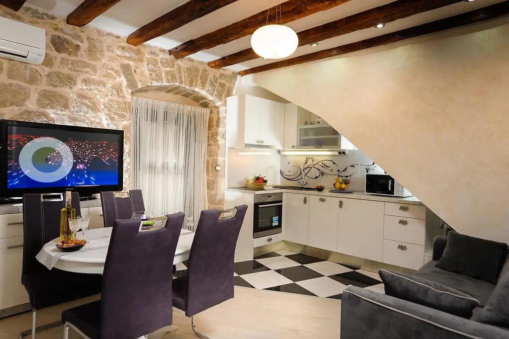 Apartment And Room Nona Stella سبليت بيت ضيافة